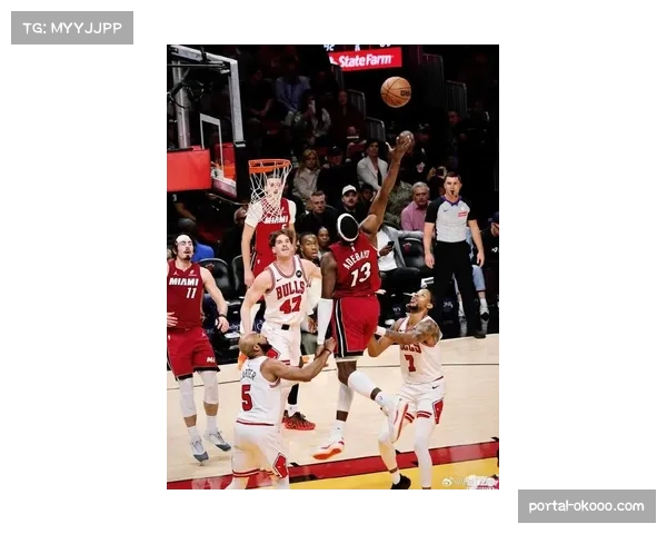 “热火vs公牛附加赛前瞻：巴特勒与德罗赞的关键球对决”